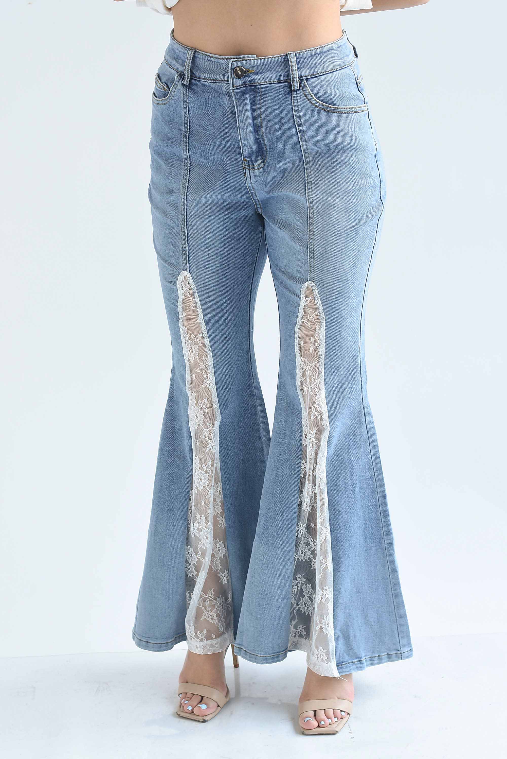 Jeans campana encaje y pareo