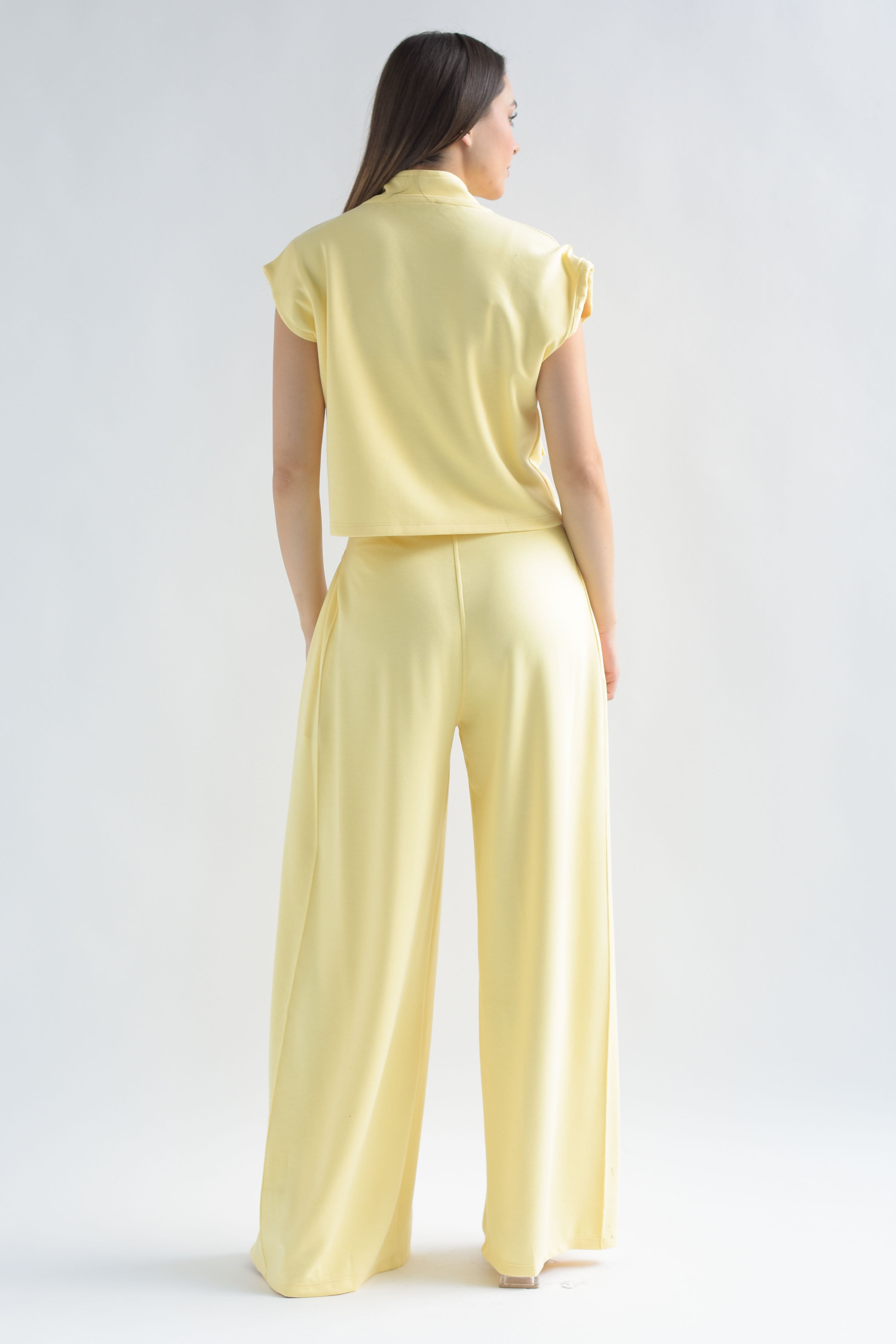 Set Pantalón pinza lateral y Chaleco Amarillo