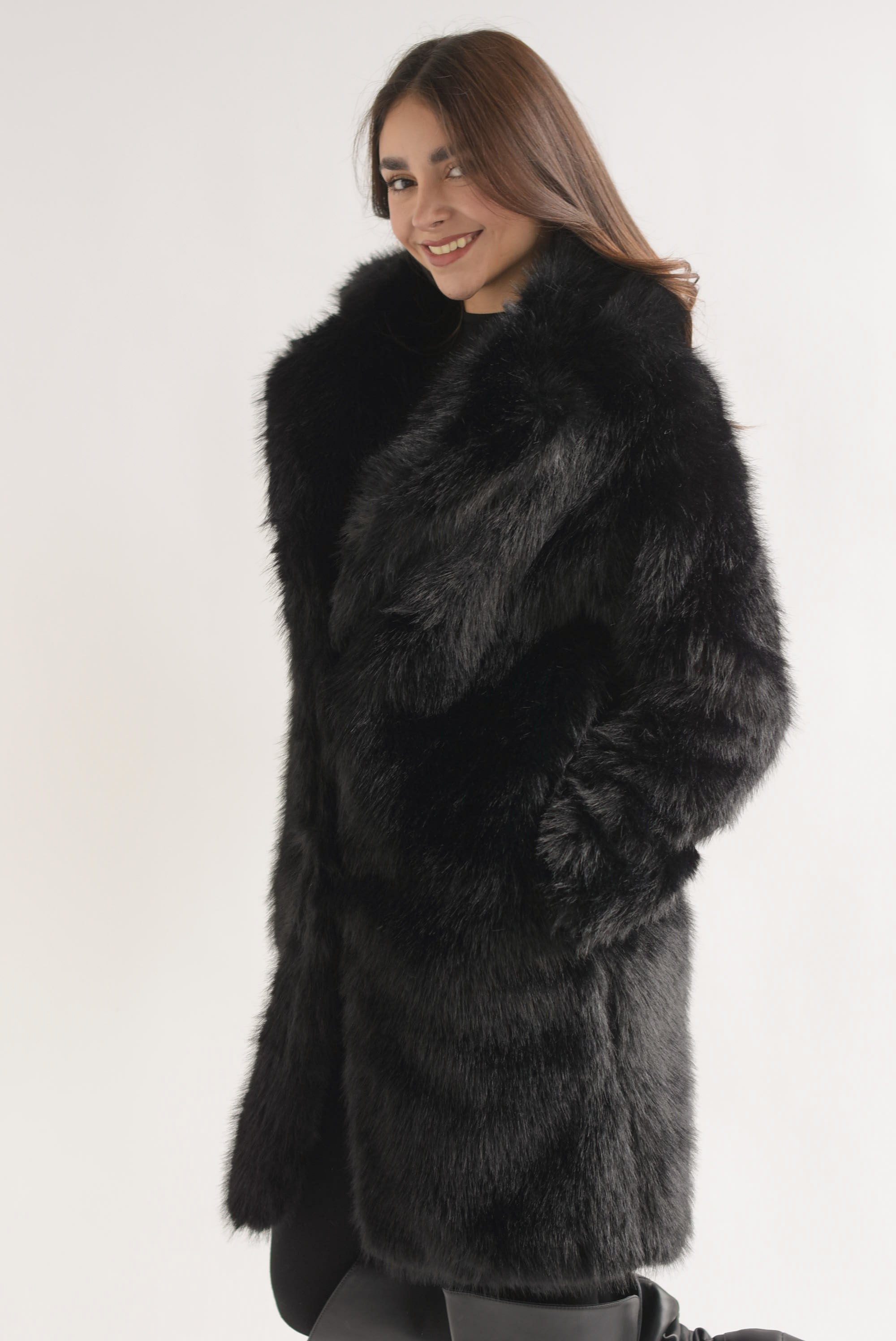 Abrigo largo faux fur solapa