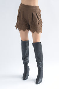 Fashion Styled Short suede encaje Café
