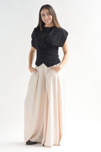 Fashion Styled Pantalón sastre pata de elefante Beige