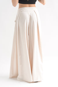 Fashion Styled Pantalón sastre pata de elefante Beige