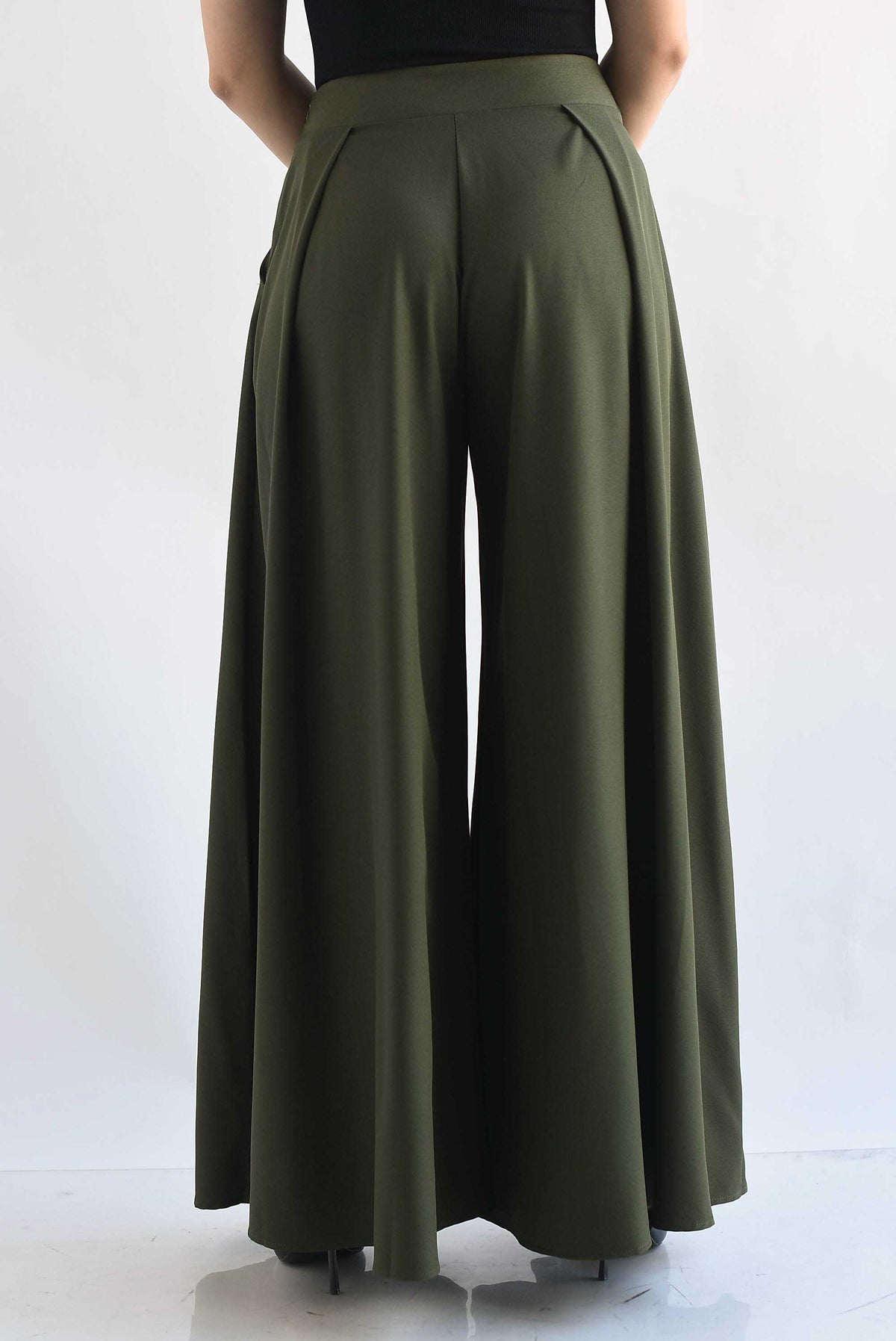 Pantalón sastre pata de elefante liso