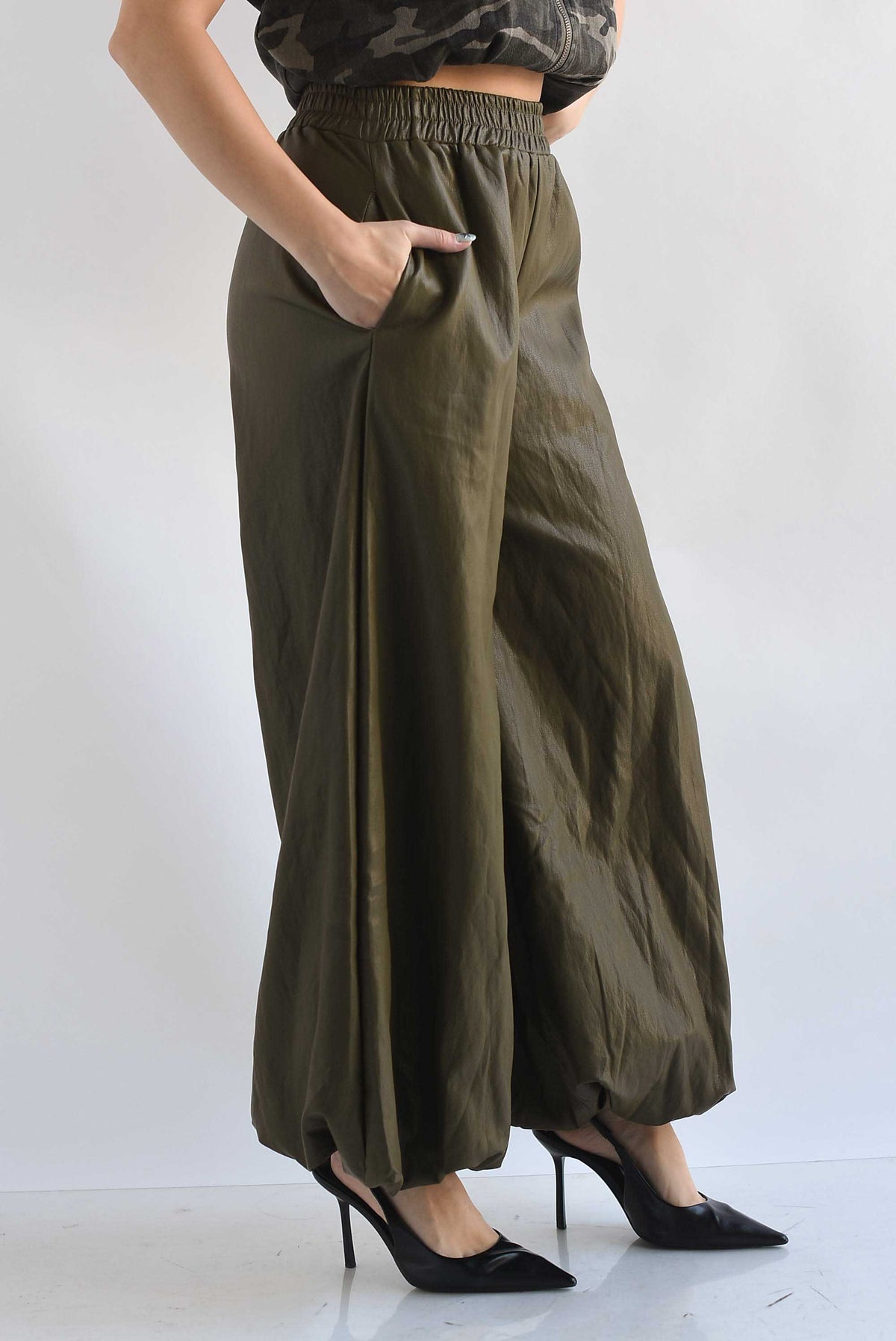 Pantalón maxi globo vinipiel