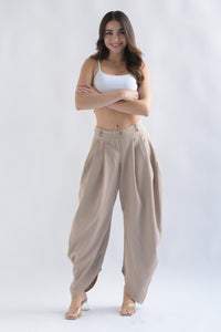 Fashion Styled Pantalón globo Beige