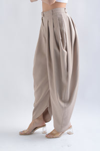 Fashion Styled Pantalón globo Beige