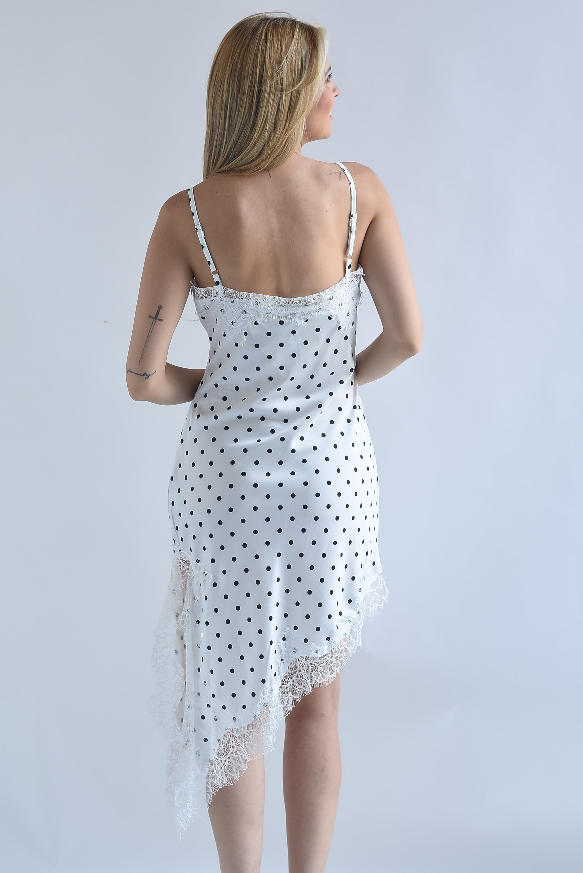 Vestido lencero asimétrico encaje polka dots cierre