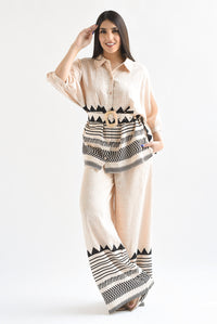Fashion Styled Set Pantalón y Blusa tribal Crudo