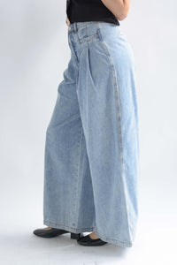 Fashion Styled Jeans wide leg pinzas Denim light