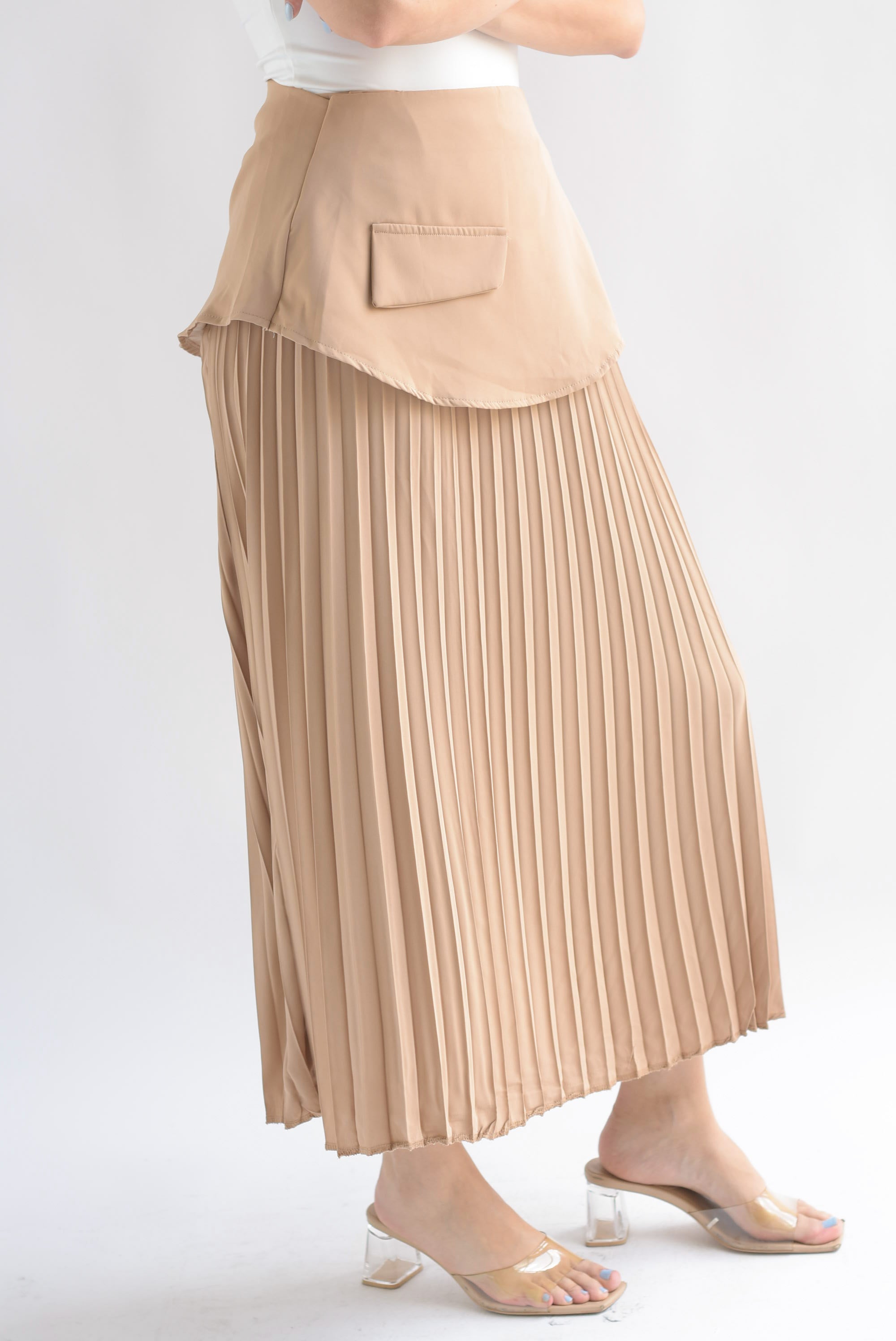 Falda plisada pretina removible Beige