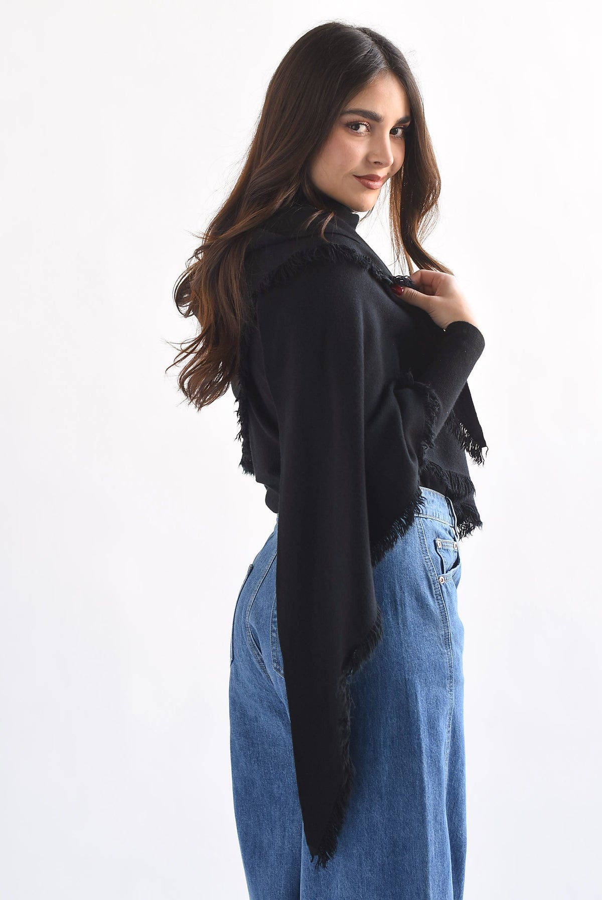 Sweater con capa
