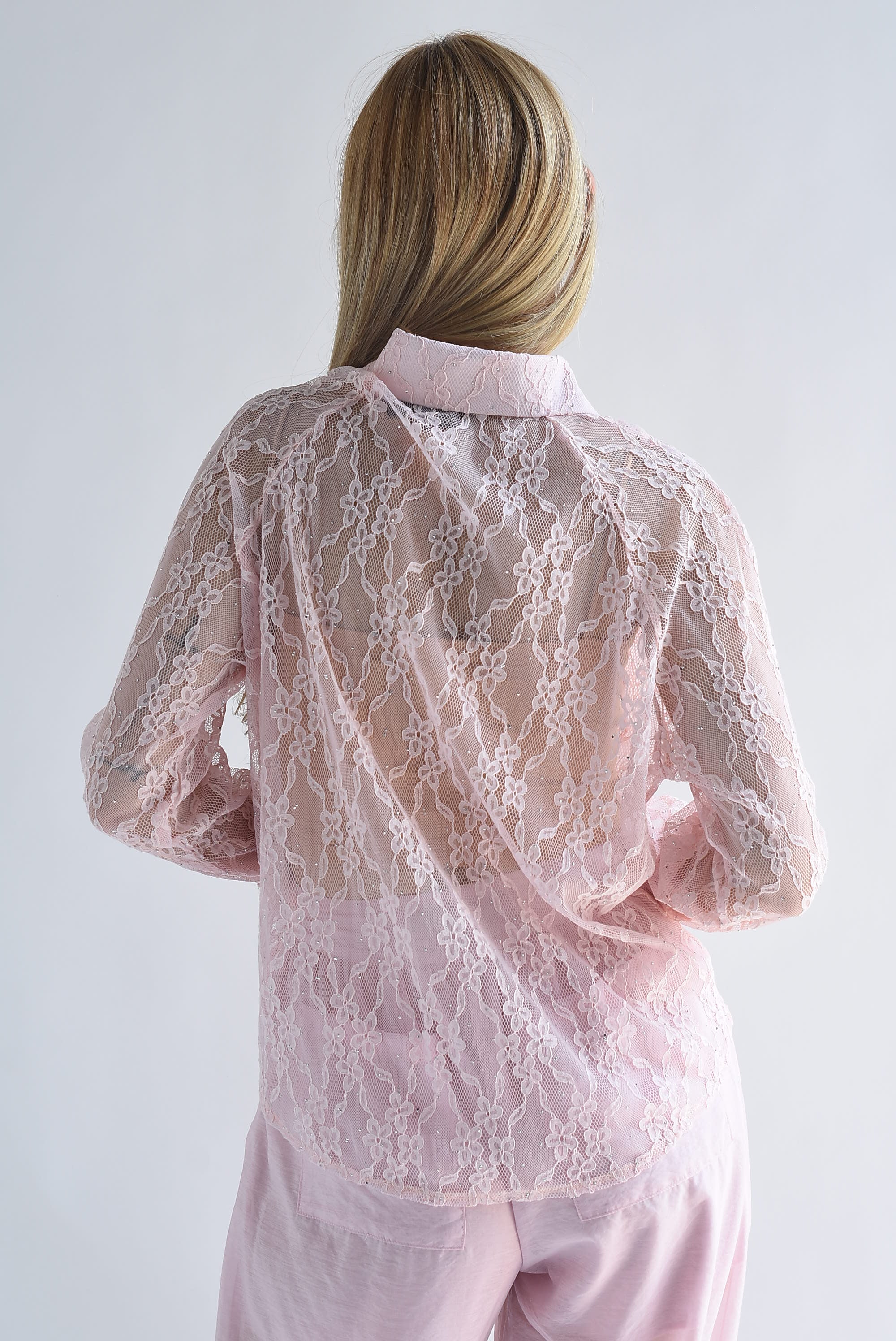 Camisa encaje olanes y brillos