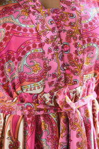 Fashion Styled Vestido corto Paisley Rosa Mexicano