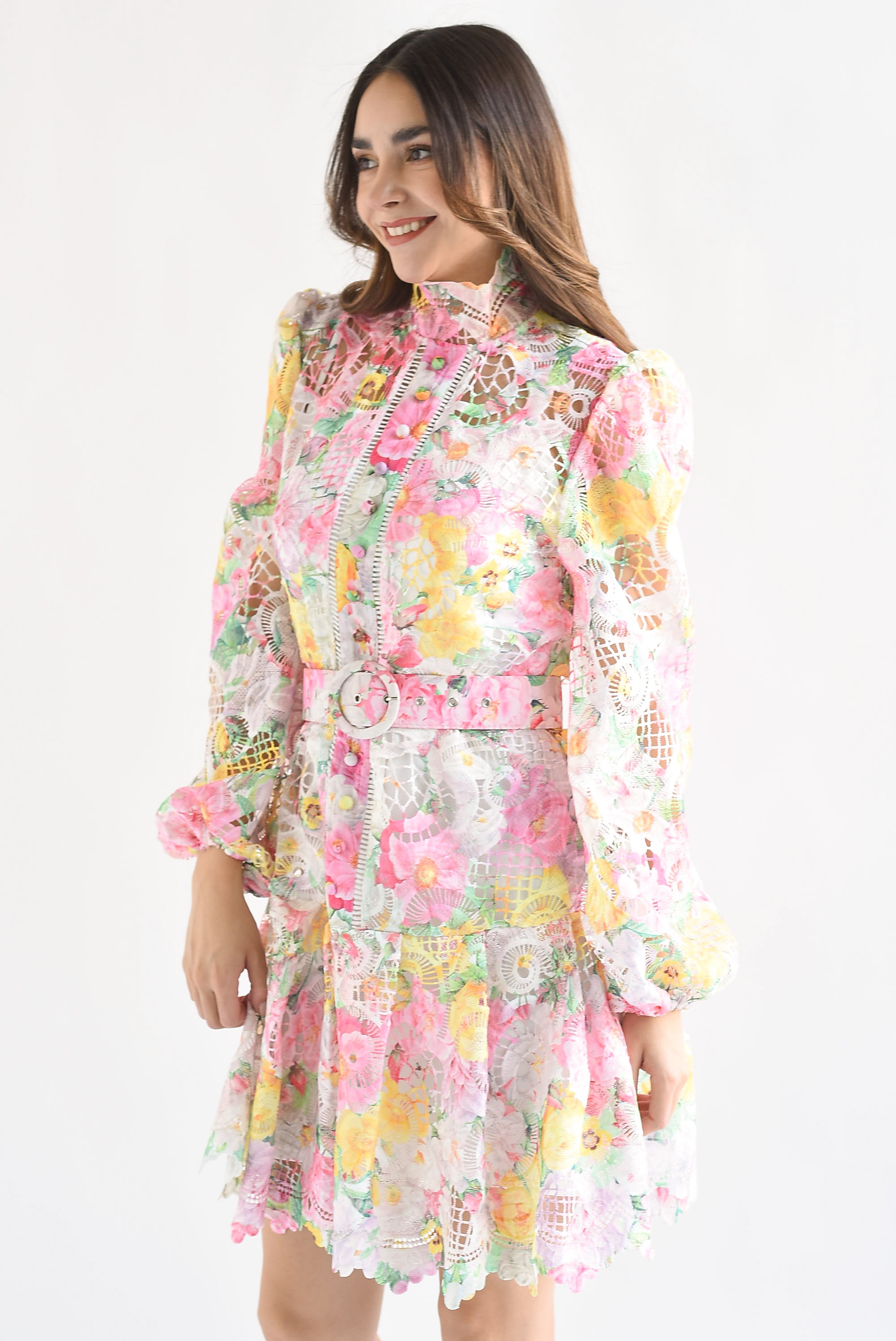Vestido corto guipur Flores Pastel