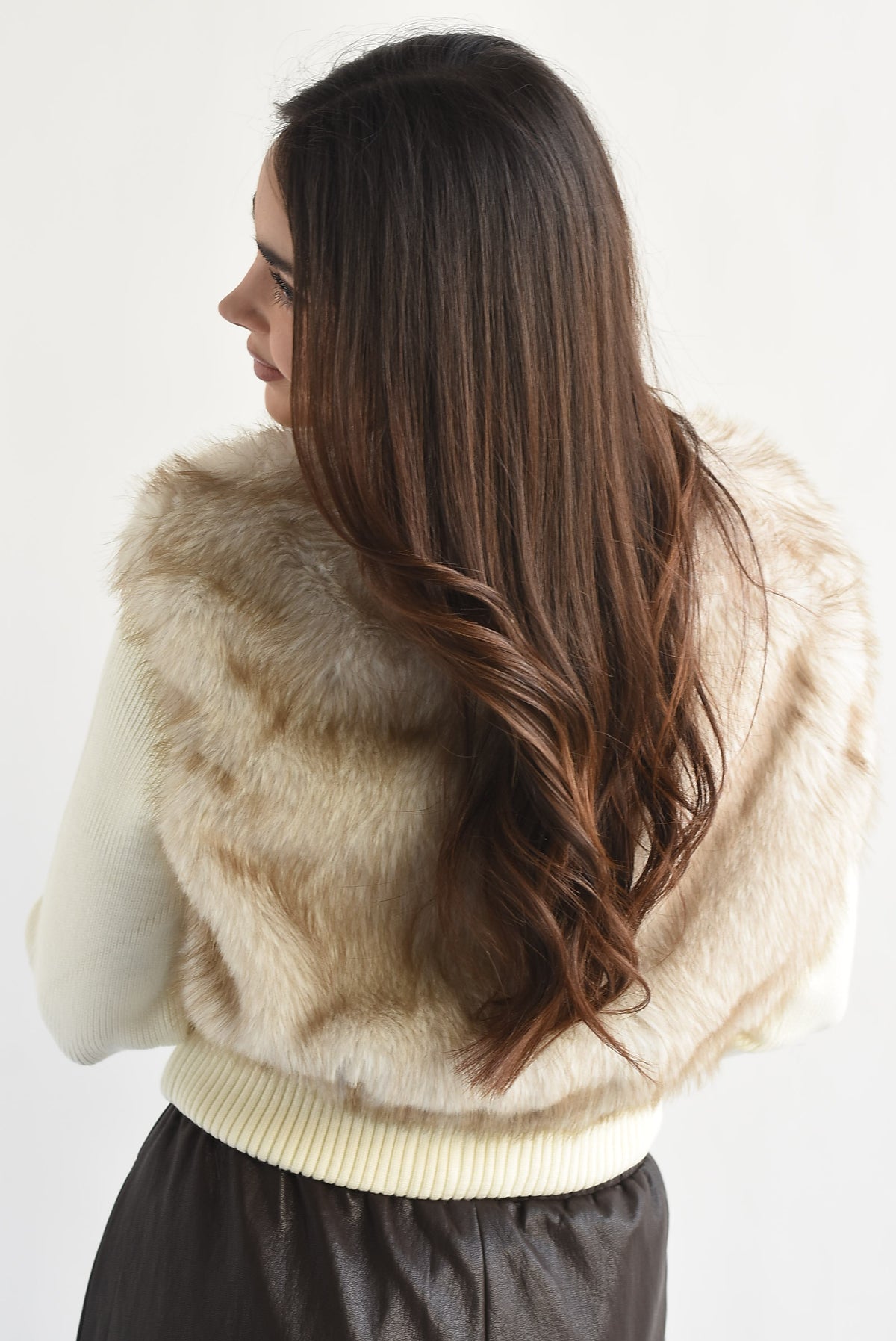 PREVENTA Sweater cierre fur