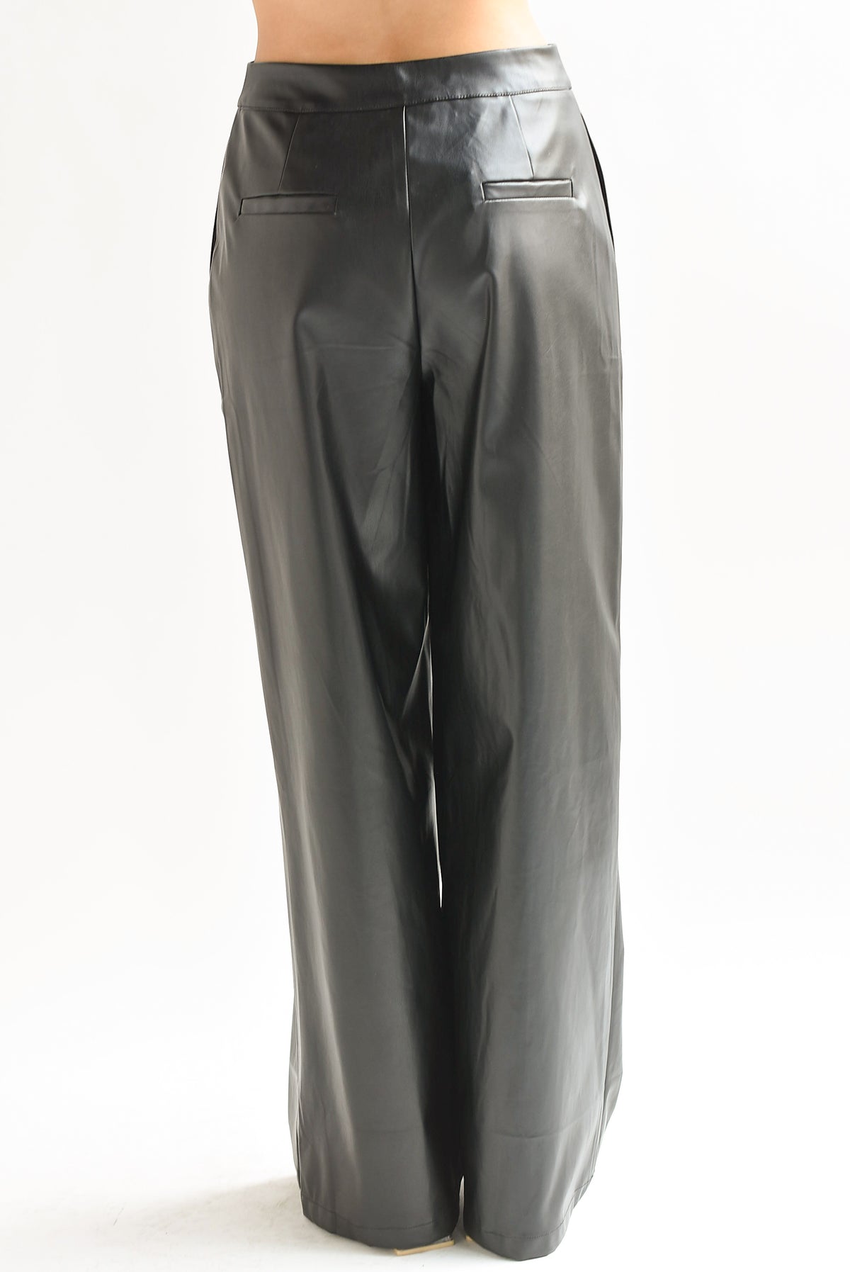 Pantalón wide leg vinipiel Negro