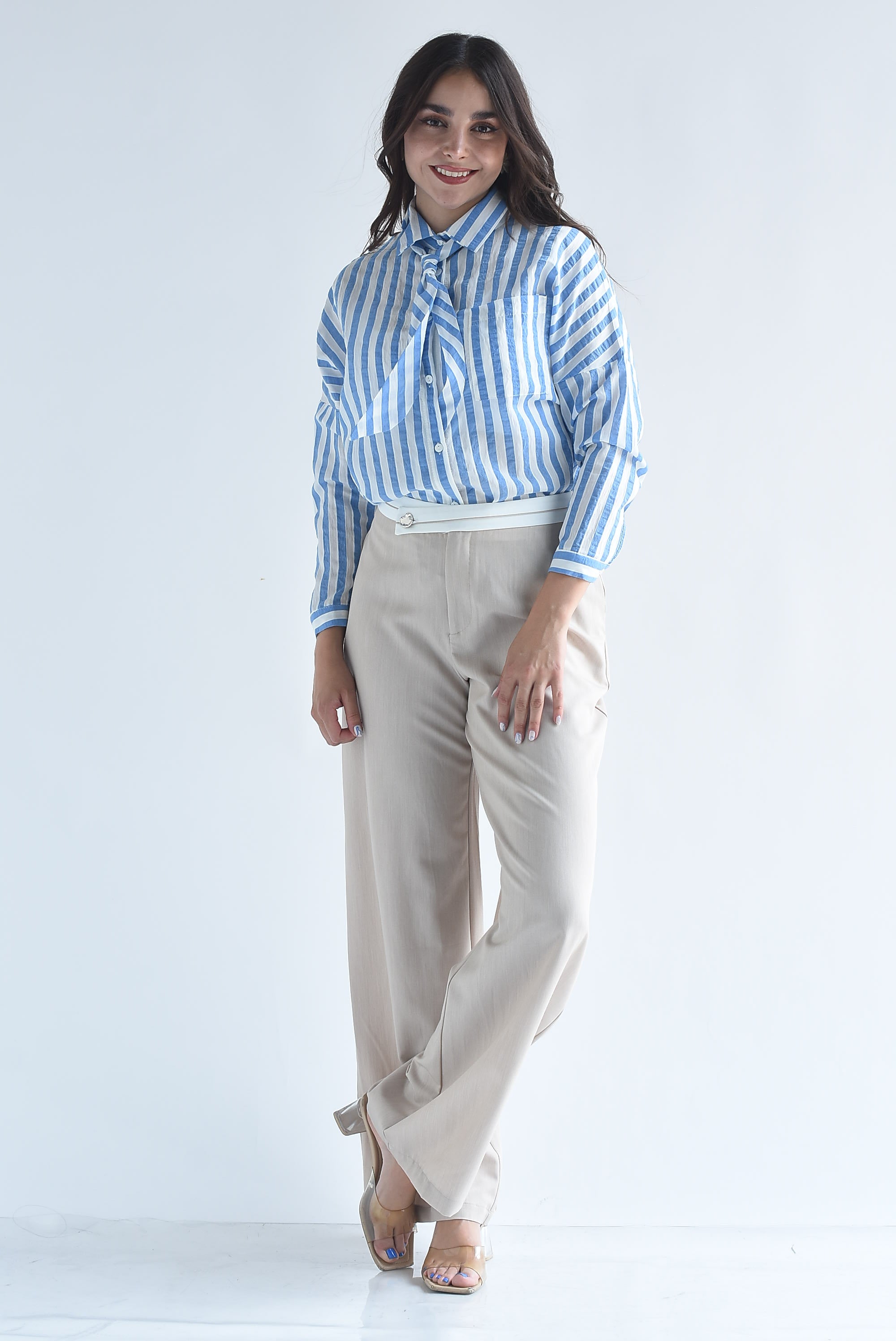 Pantalón de vestir wide pretina blanca