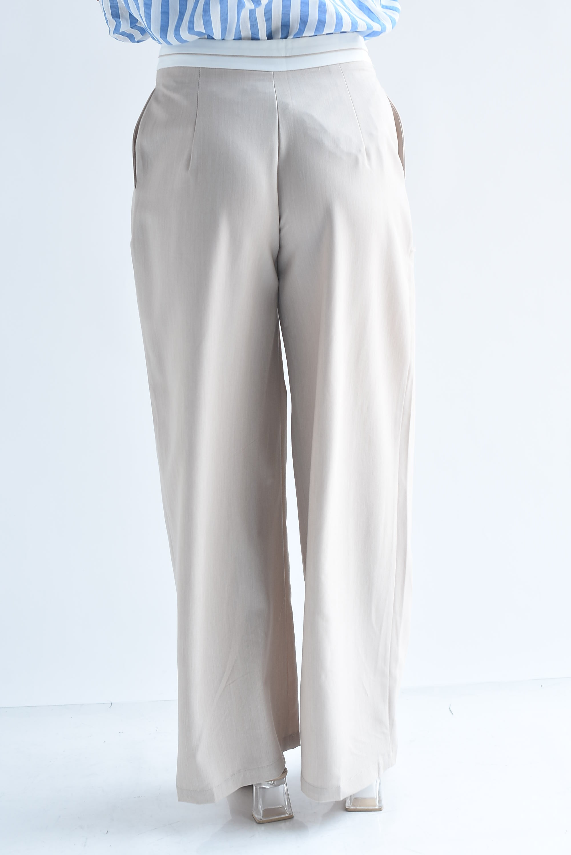 Pantalón de vestir wide pretina blanca