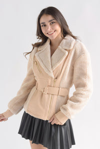 Fashion Styled Chamarra biker borrega con vinipiel Beige