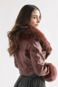 Fashion Styled Blazer crop vinipiel faux fur Marrón