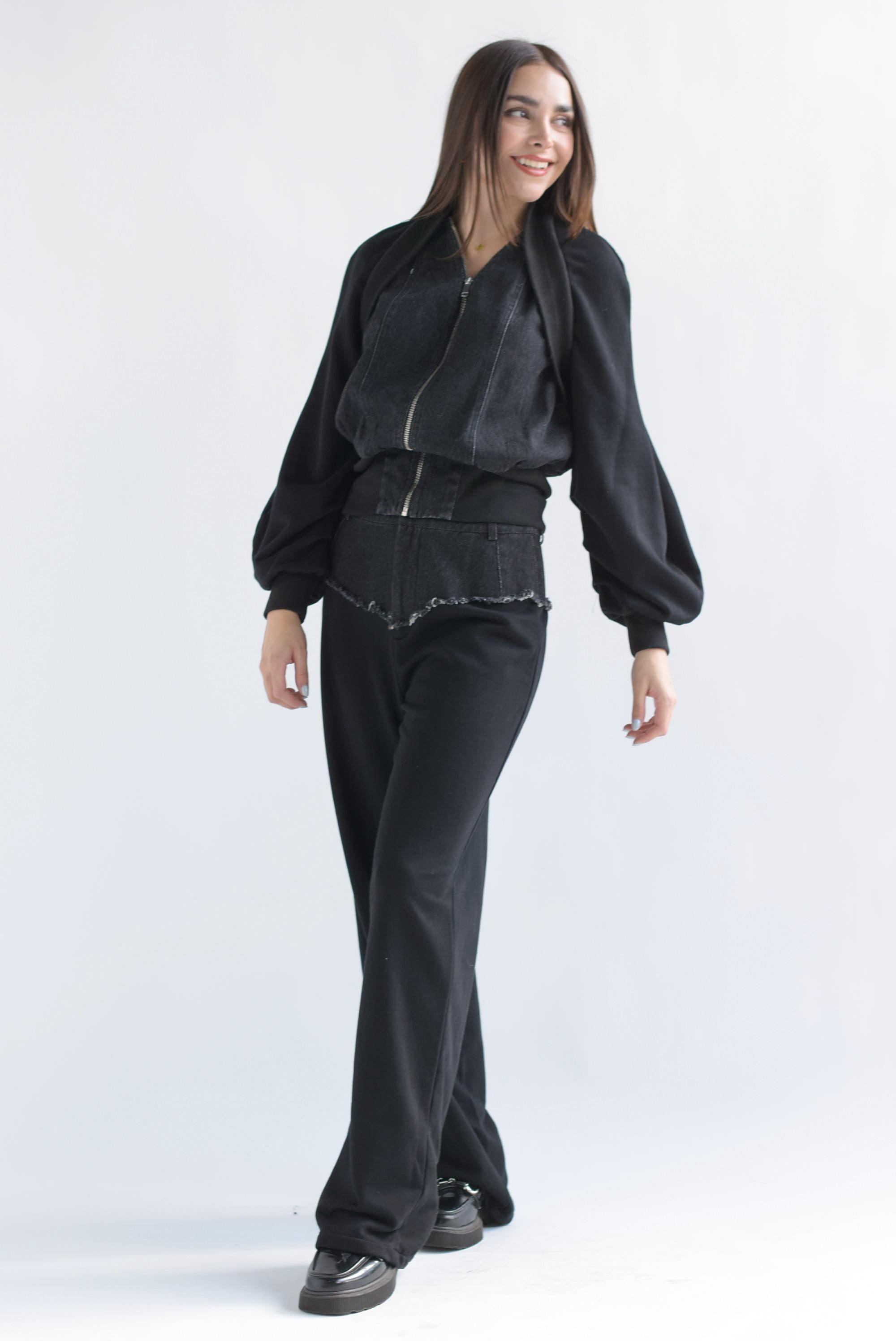 Set Pantalón y Chamarra con denim Negro