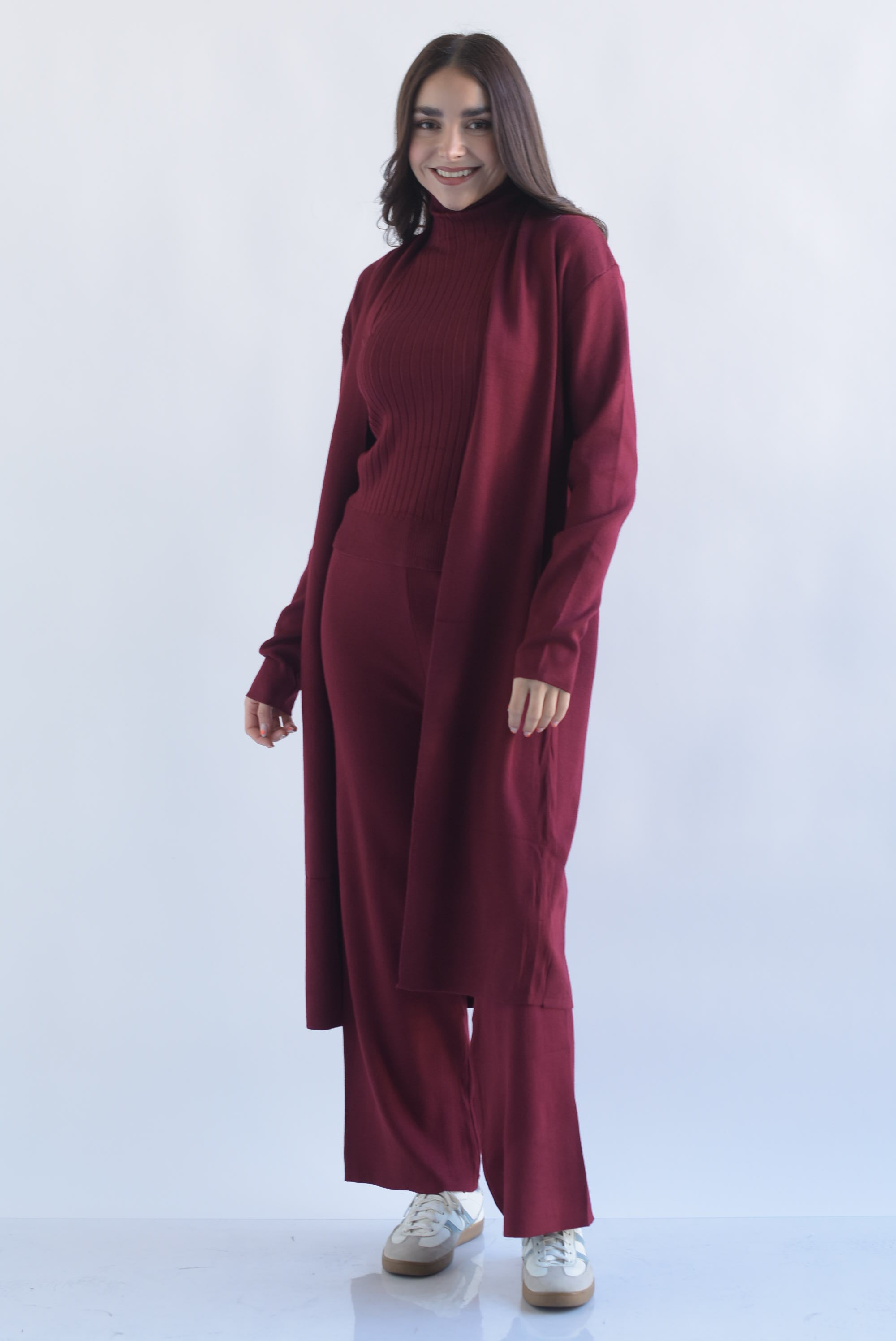 Set Pantalón, Blusa canalé y Ensamble punto