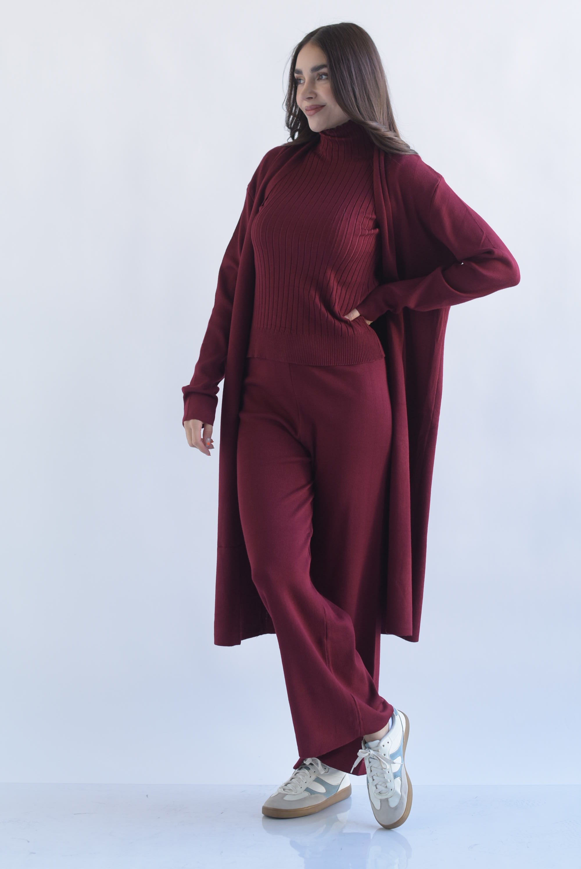 Set Pantalón, Blusa canalé y Ensamble punto