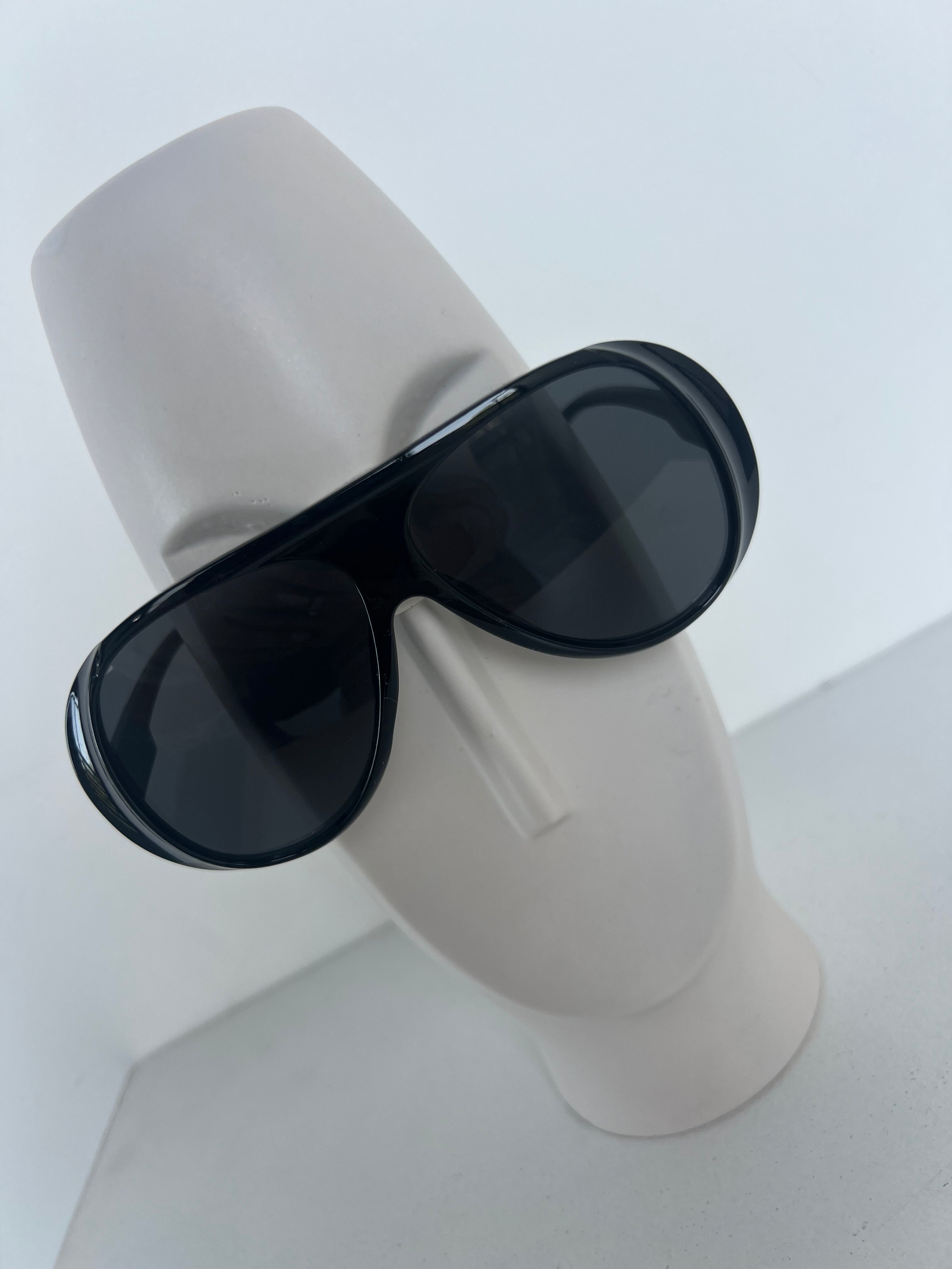 Lentes ovalado acrílico