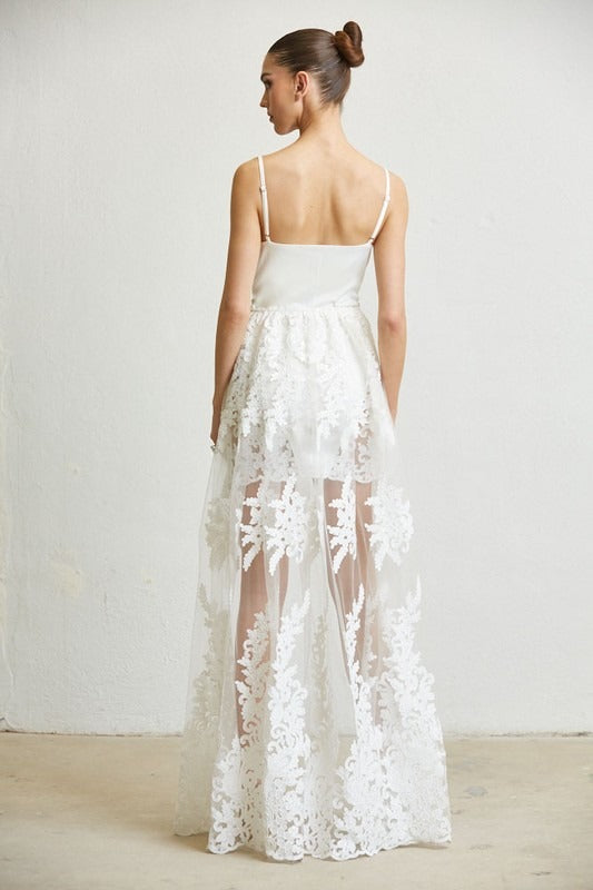 Vestido corto cauda removible Blanco