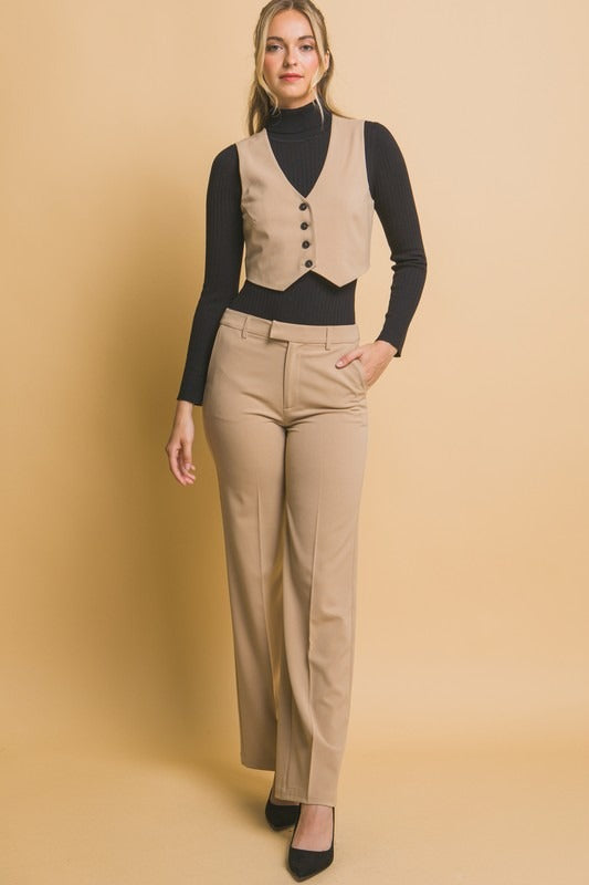 Pantalón pinzas y broche Kaki