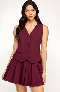 Fashion Styled Romper Falda Tablas con Chaleco Vino