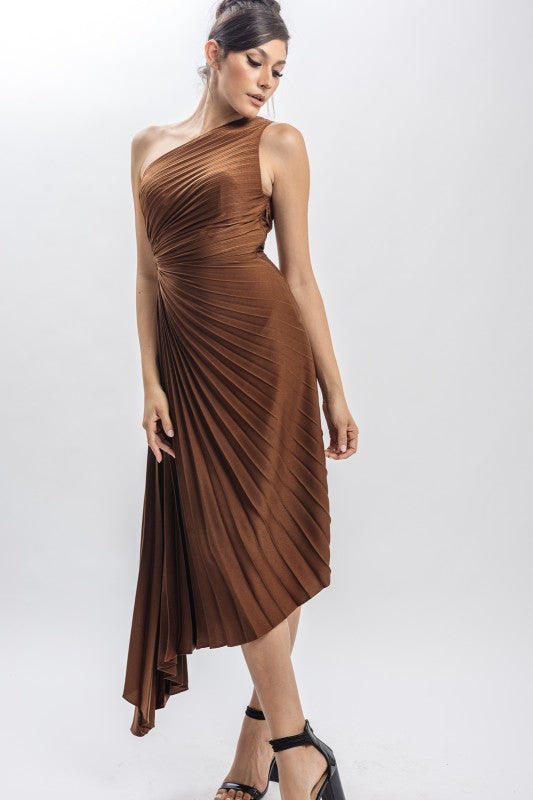 Vestido plisado asimétrico Café