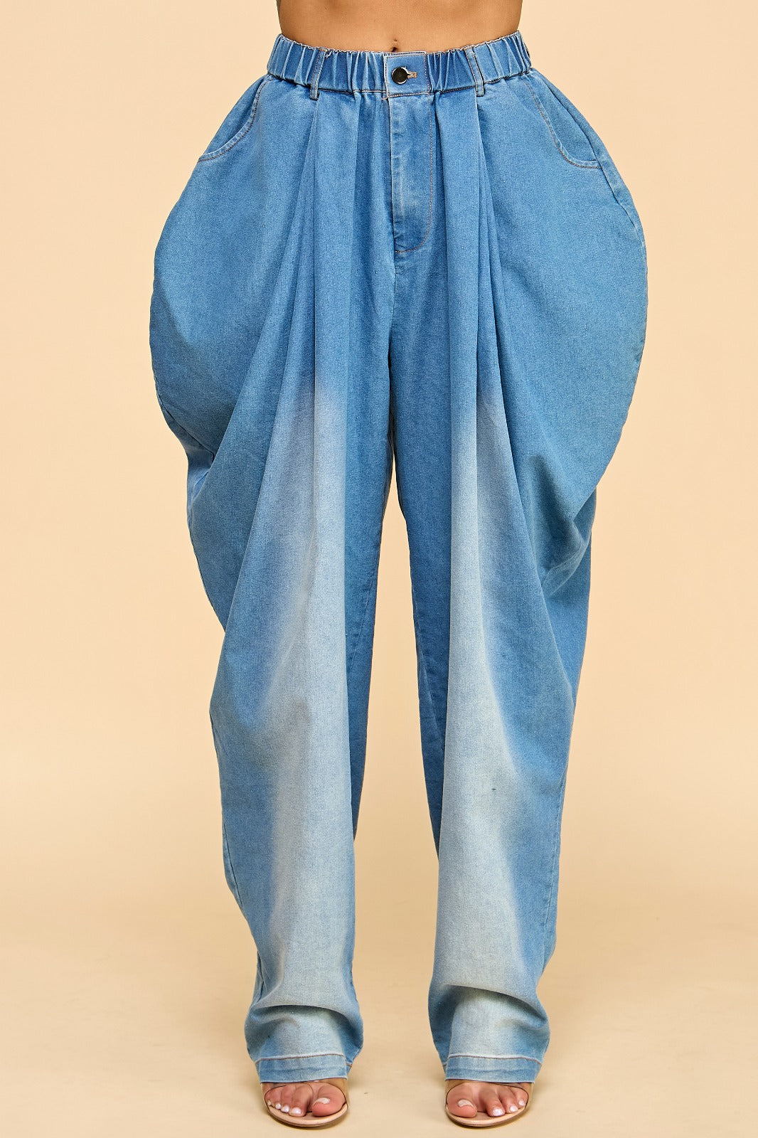 Pantalón globo cadera Denim