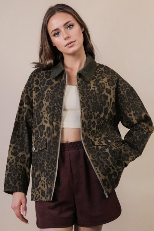 Chamarra Barn cuello pana denim Leopardo