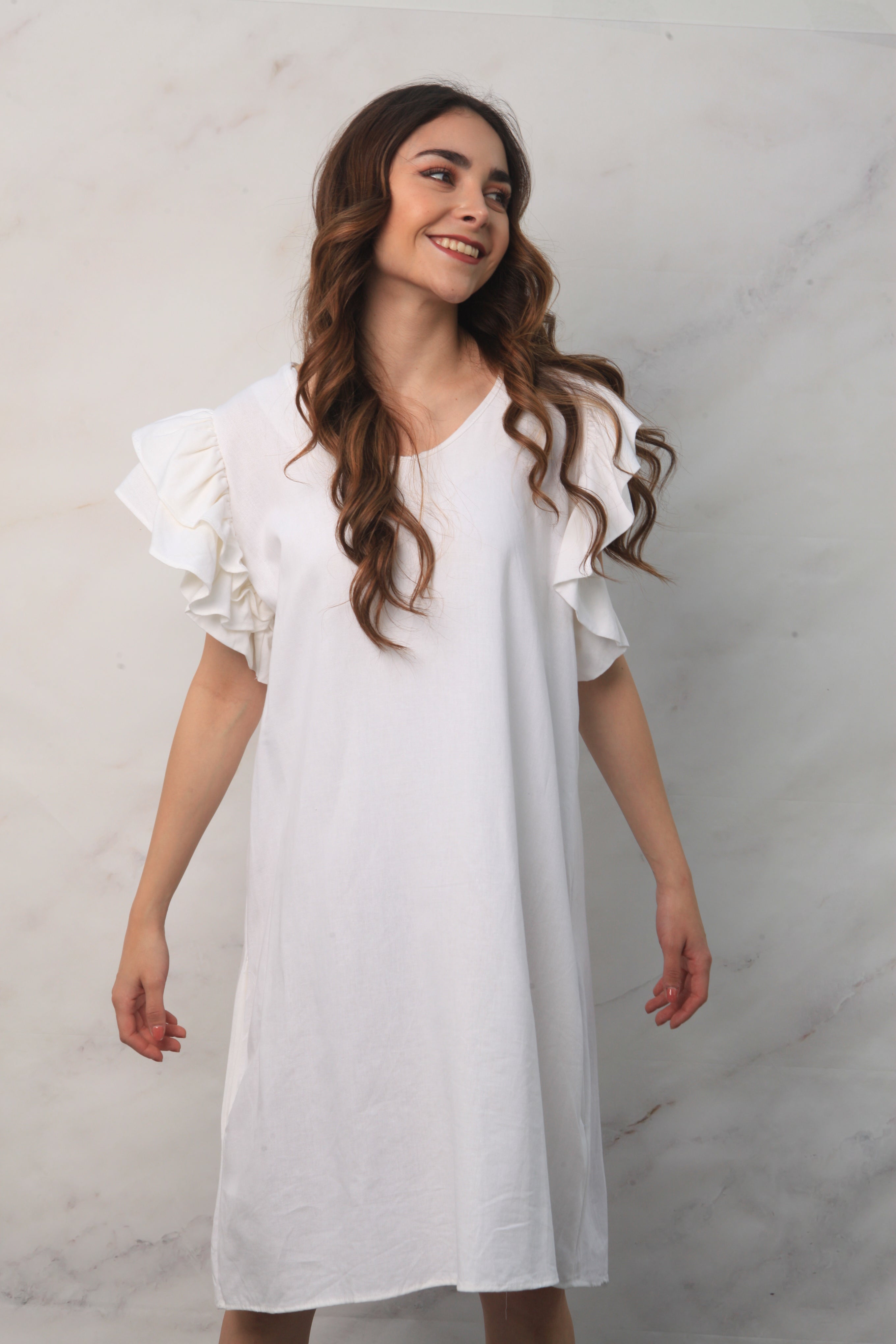 Vestido tipo lino con manga olán Blanco
