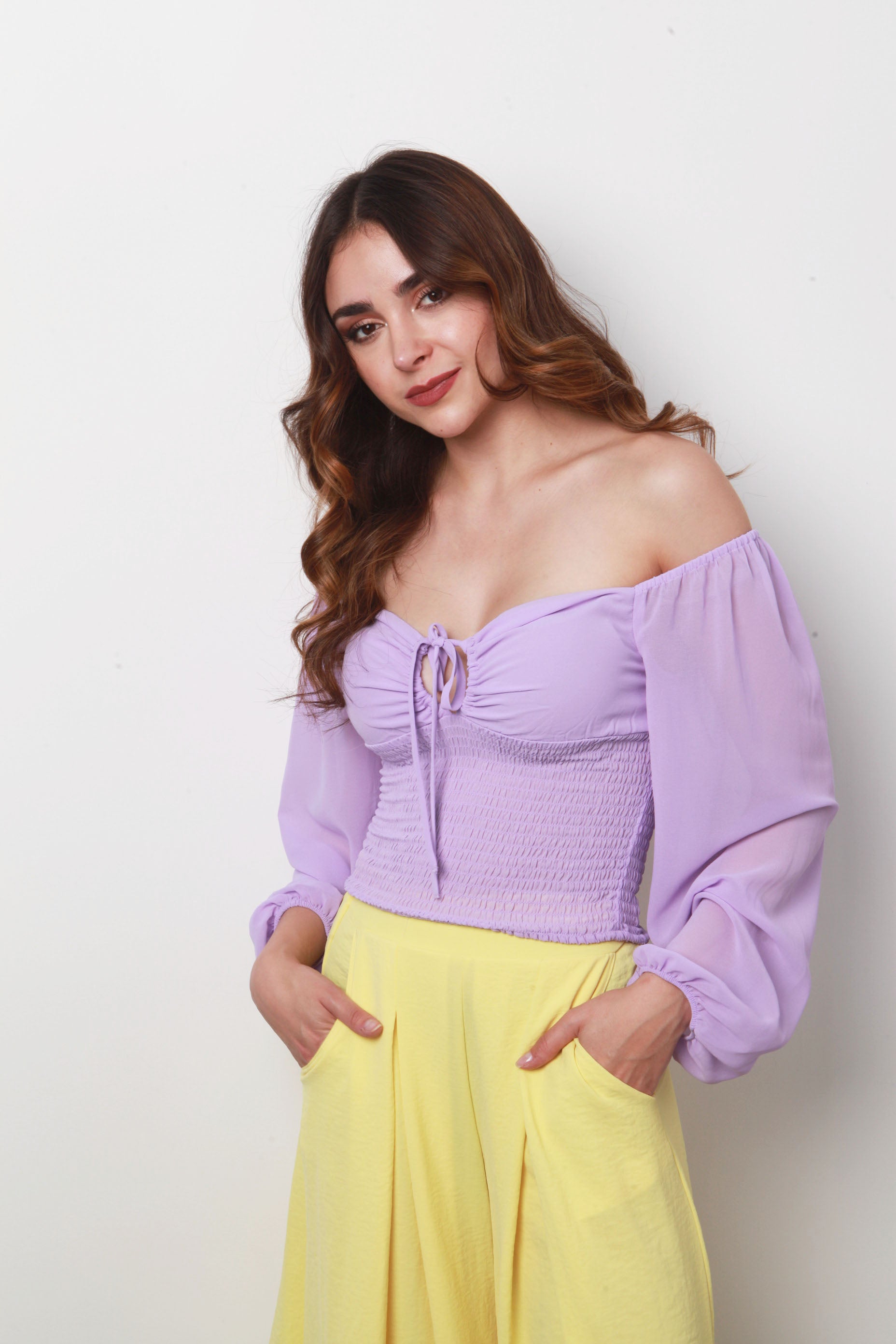 Blusa de gasa off shoulder Lila