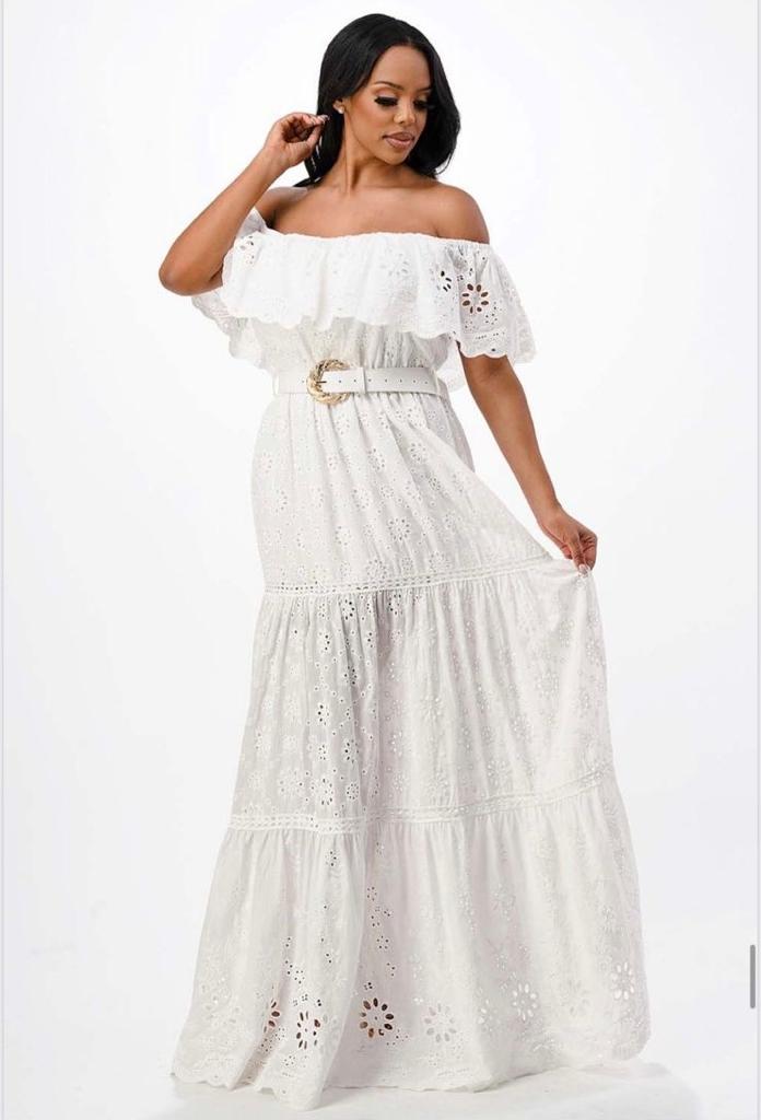 Vestido off-shoulder tira bordada cinturón Blanco