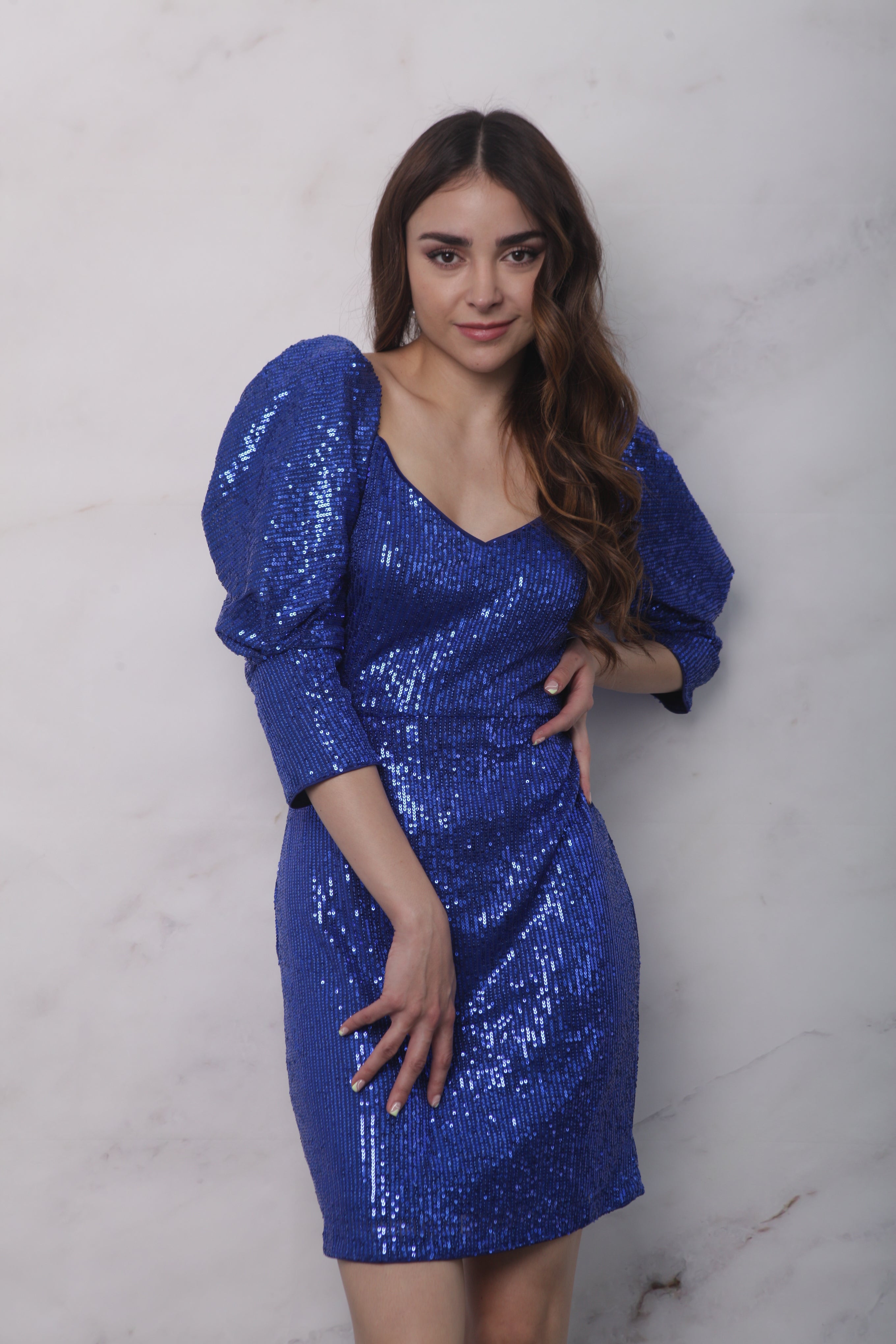 Vestido azul manga puffy de lentejuela Azul Rey