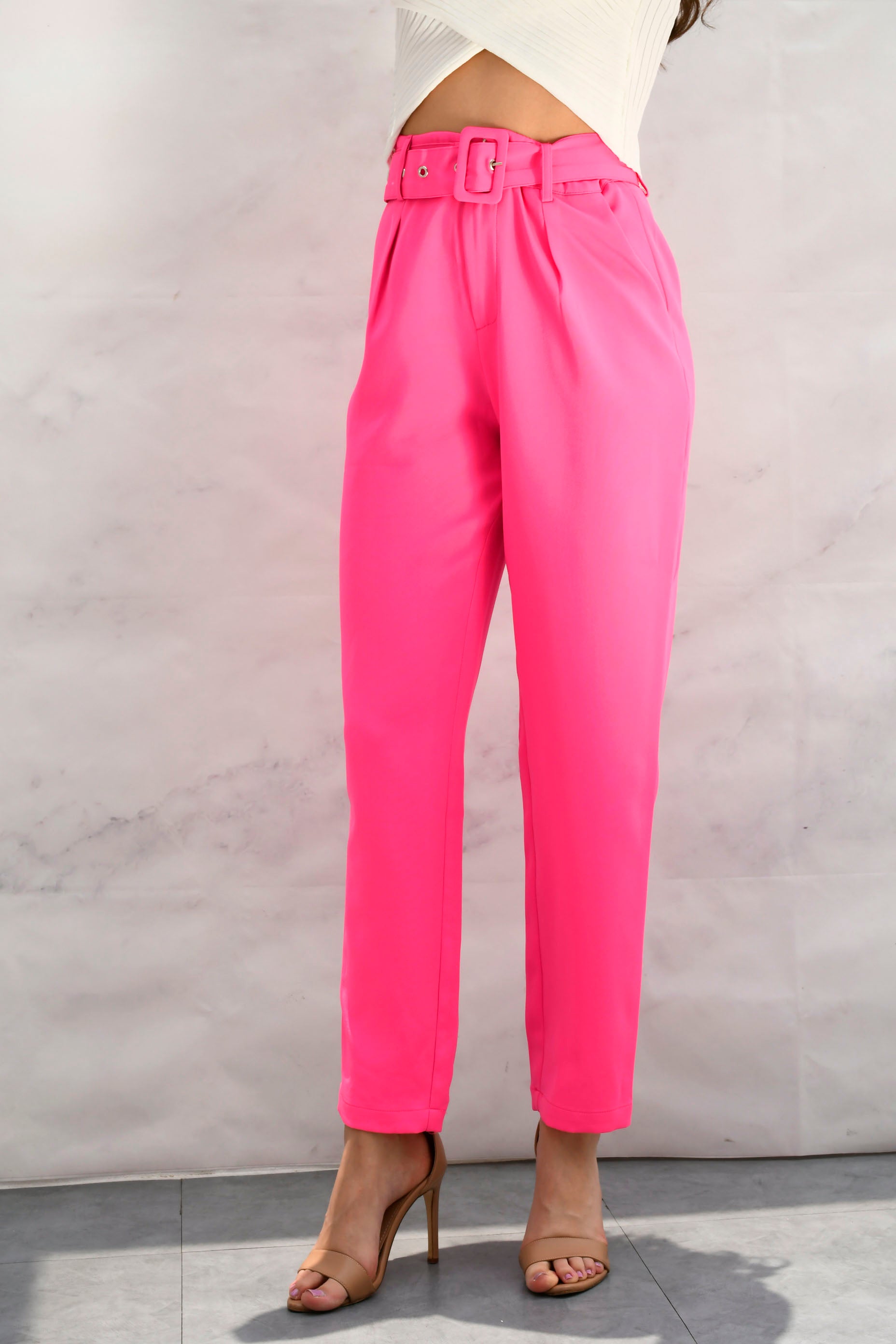 Pantalón de vestir con cinturón Rosa Chicle