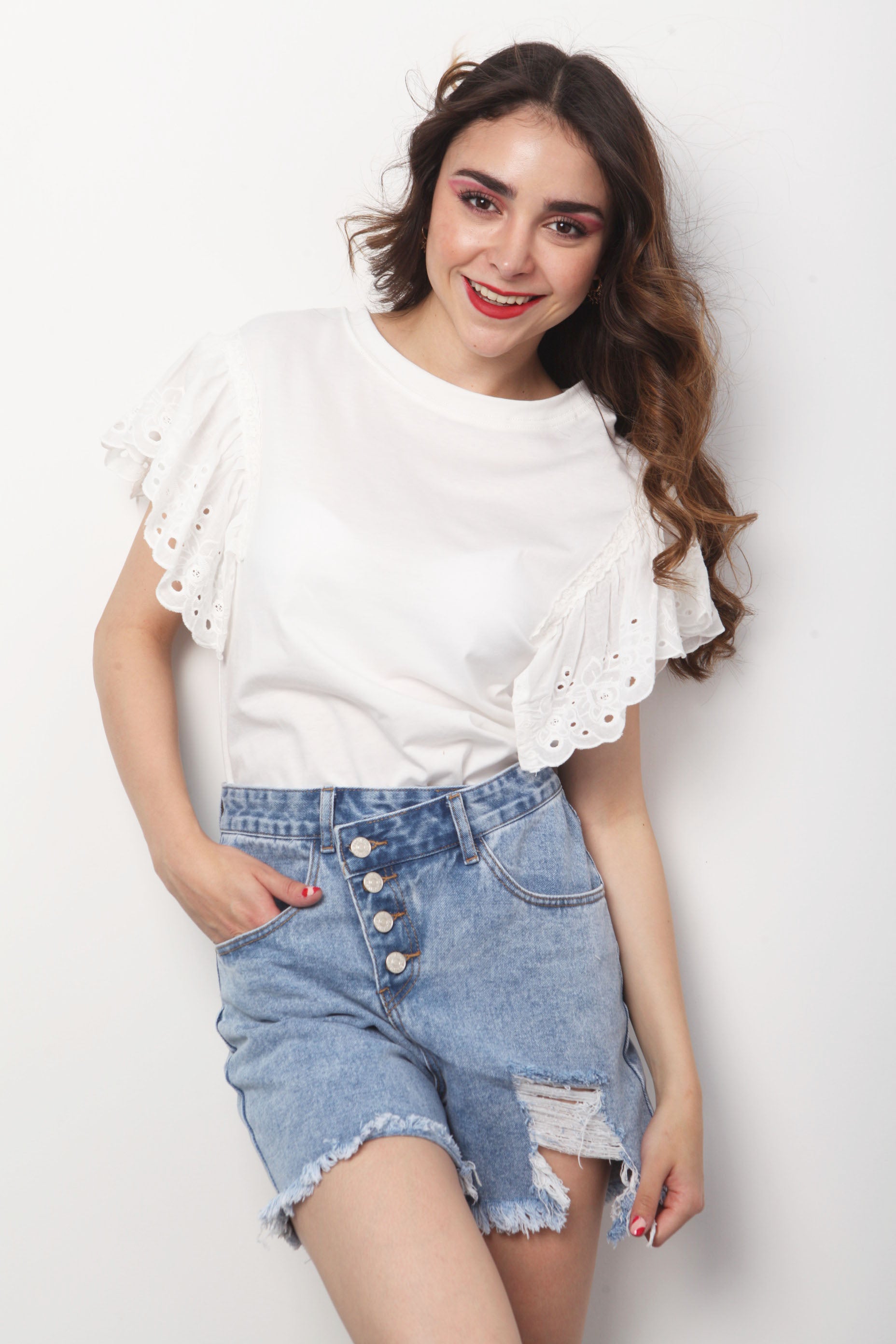 Short de mezclilla tipo Mom desgarrado