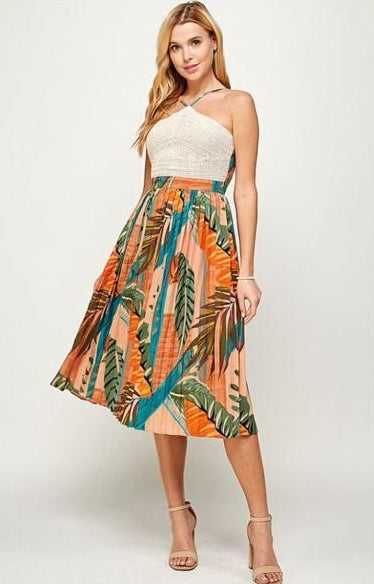 Vestido halter tropical crochet Crudo con Naranja