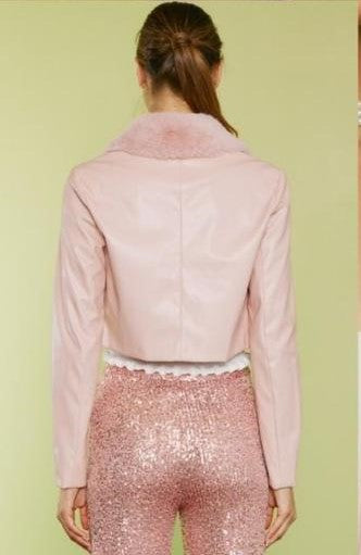 Blazer crop vinipiel cuello fur Rosa Palo