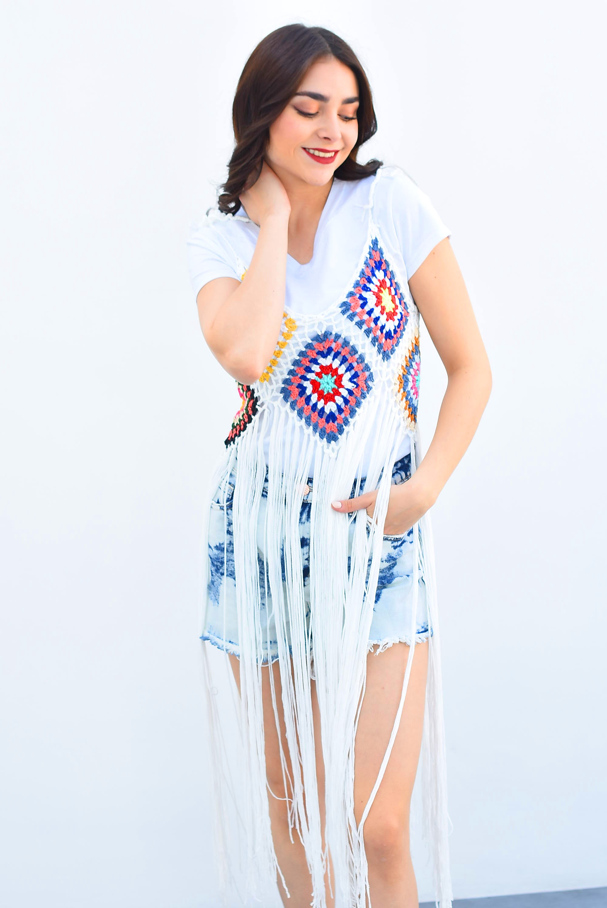 Blusa larga crochet flecos y flores Blanca