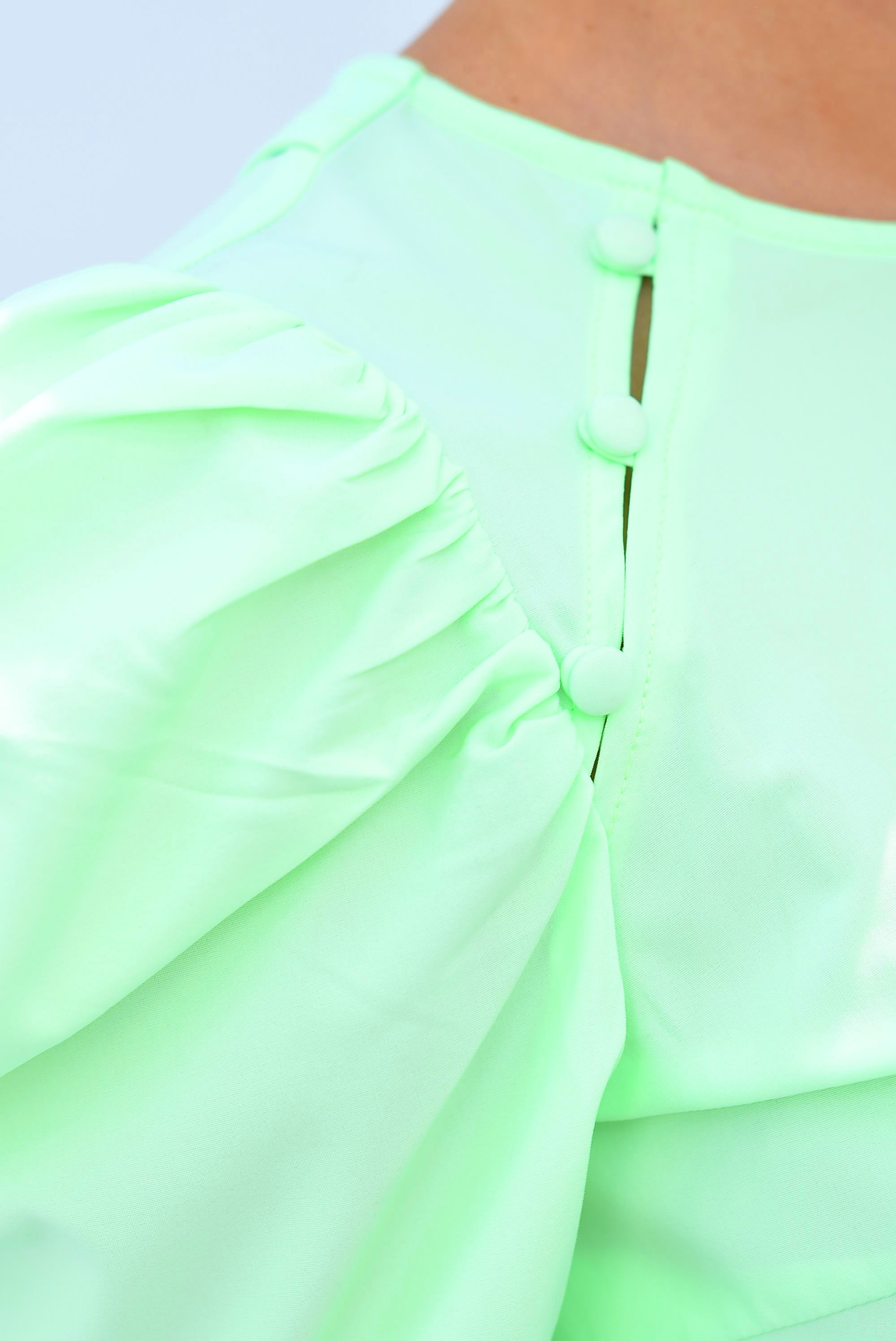 Blusa manga puffy Verde Pastel