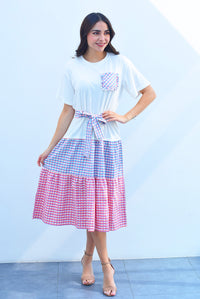 Fashion Styled Vestido midi top playera falda cuadros Blanco