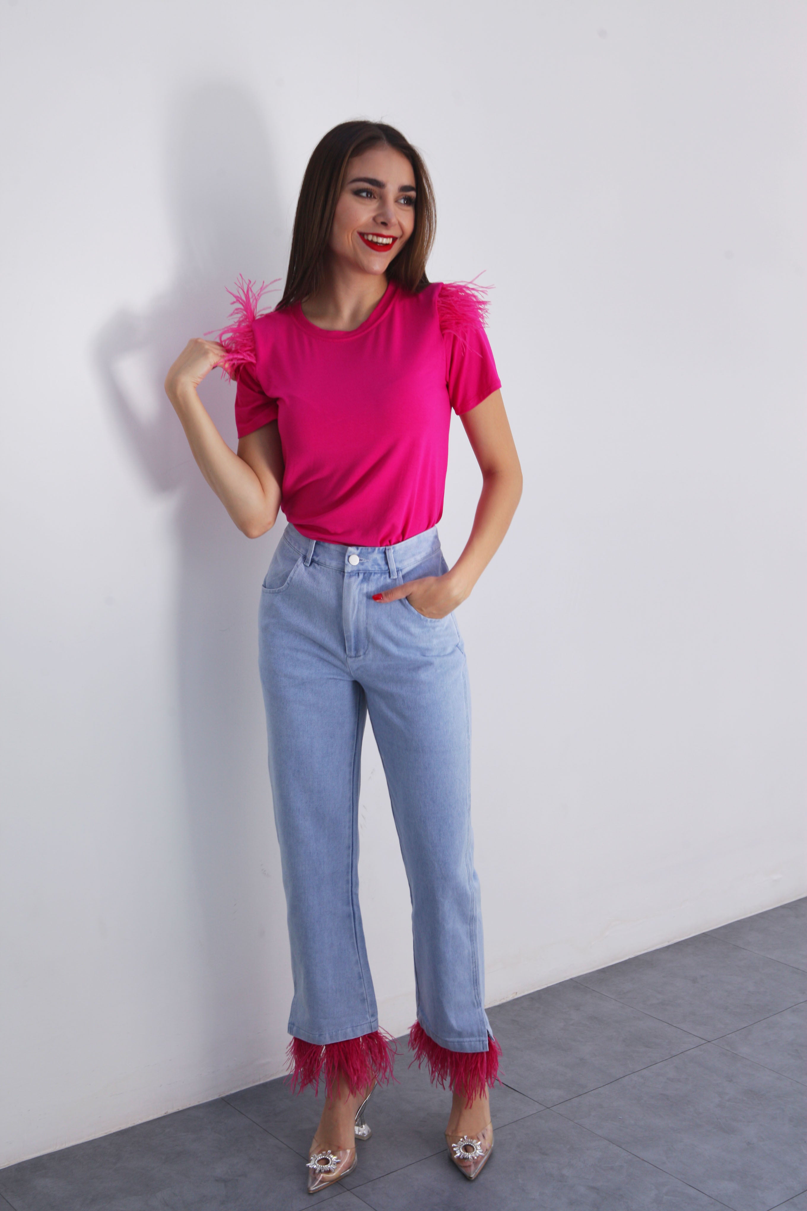 Jeans rectos con plumas Fiusha