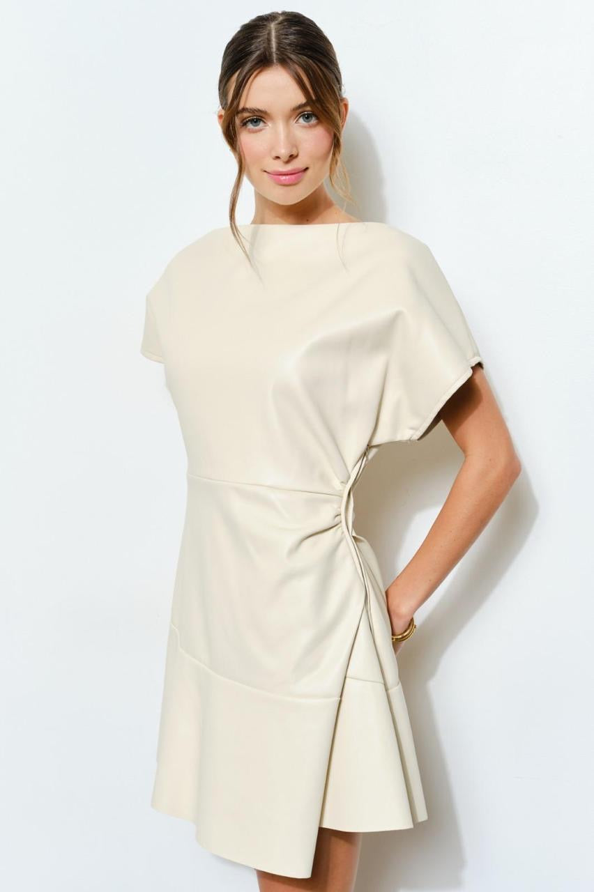 Vestido vinipiel drapeado Ivory