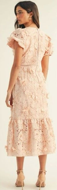 Fashion Styled Vestido midi sirena guipur Rosa Baby