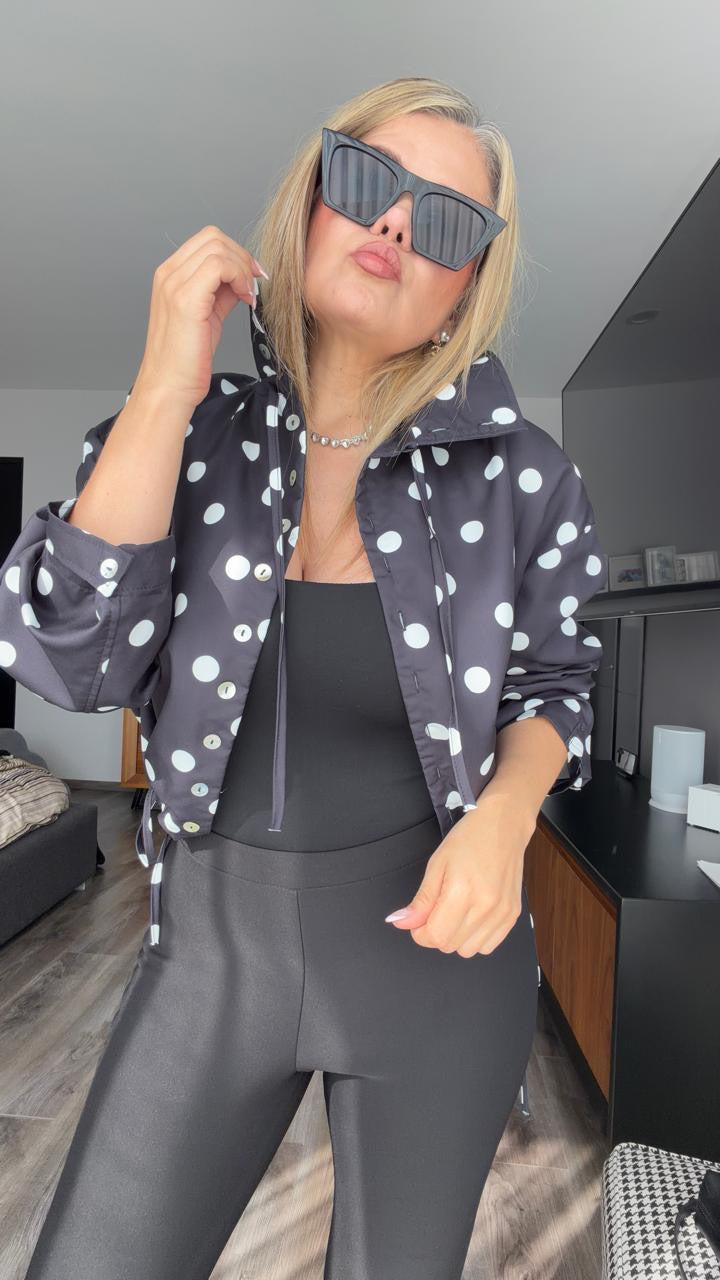 Chamarra polka dots jaretas