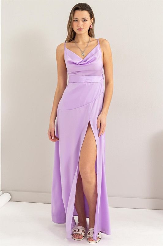 Vestido lencero con cinturón Lila